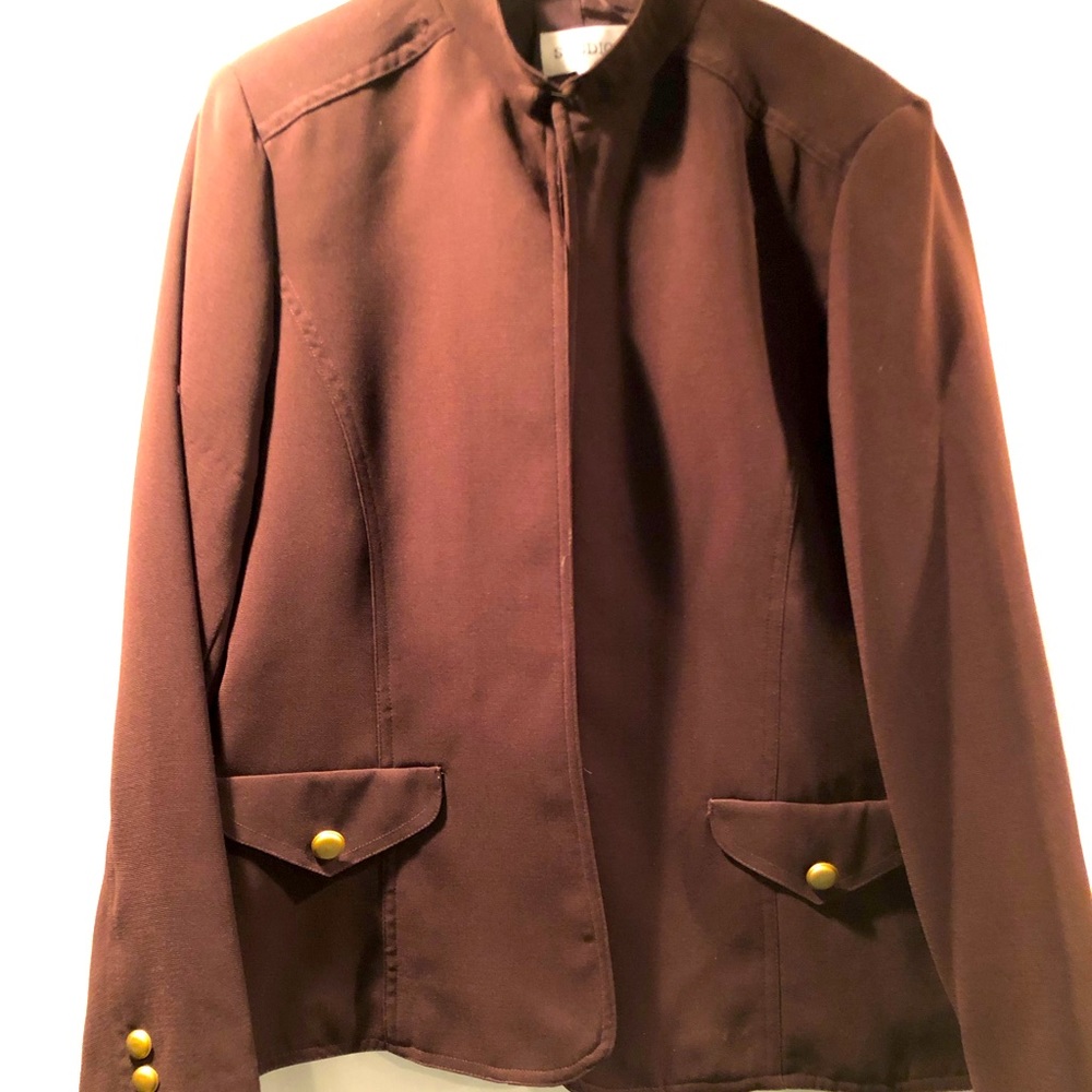 Women’s business suit